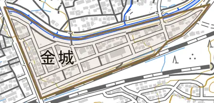 金城とその周辺の地図。町の範囲を重ねている