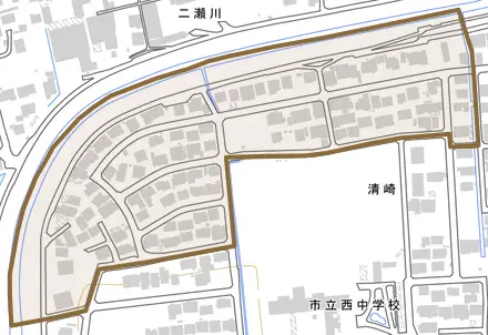 清崎とその周辺の地図。町の範囲を重ねている