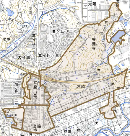 宮脇とその周辺の地図。町の範囲を重ねている