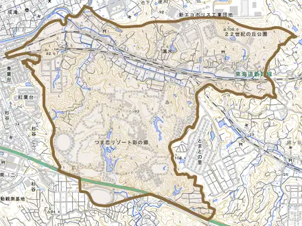 満水とその周辺の地図。町の範囲を重ねている