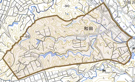 和田とその周辺の地図。町の範囲を重ねている