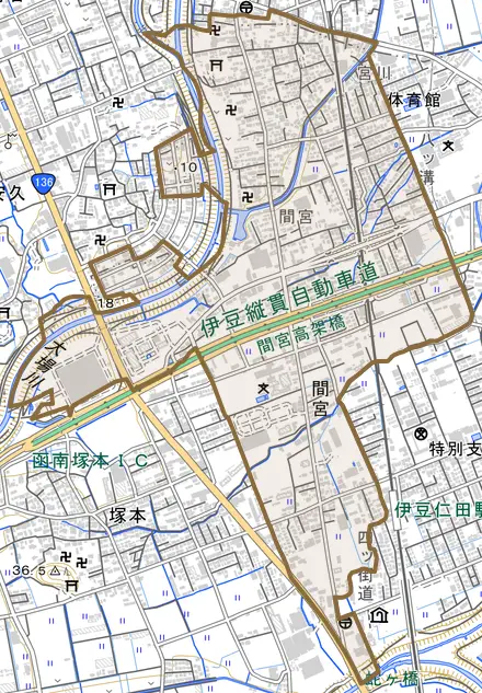 間宮とその周辺の地図。町の範囲を重ねている