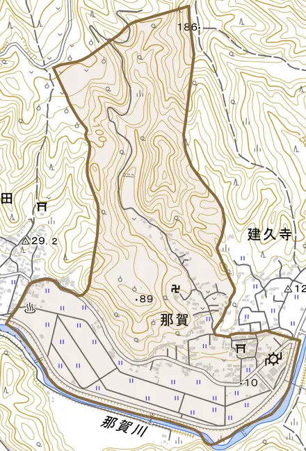 那賀とその周辺の地図。町の範囲を重ねている