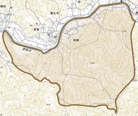 南郷とその周辺の地図。町の範囲を重ねている