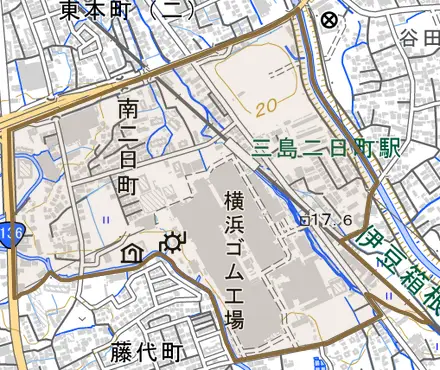 南二日町とその周辺の地図。町の範囲を重ねている