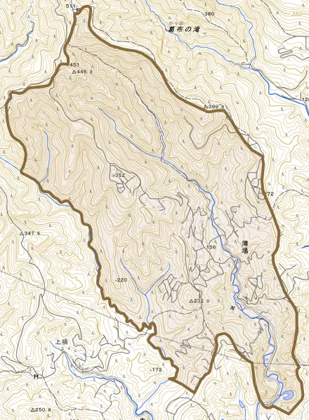 薄場とその周辺の地図。町の範囲を重ねている
