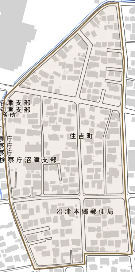 住吉町とその周辺の地図。町の範囲を重ねている