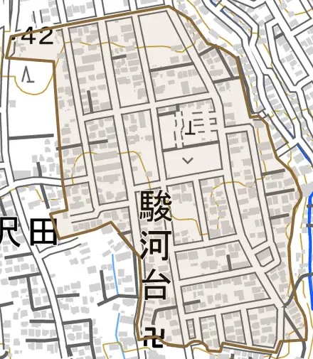 駿河台とその周辺の地図。町の範囲を重ねている