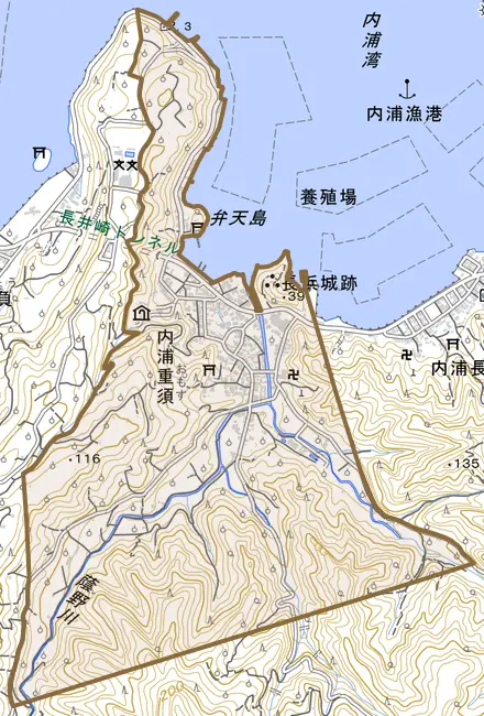 内浦重須とその周辺の地図。町の範囲を重ねている