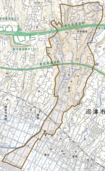 柳沢とその周辺の地図。町の範囲を重ねている