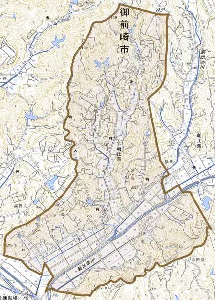 下朝比奈とその周辺の地図。町の範囲を重ねている