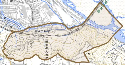 金谷二軒家とその周辺の地図。町の範囲を重ねている