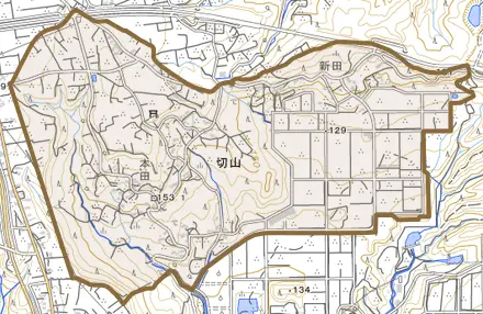 切山とその周辺の地図。町の範囲を重ねている