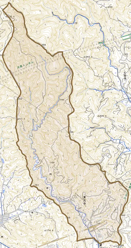 東光寺とその周辺の地図。町の範囲を重ねている