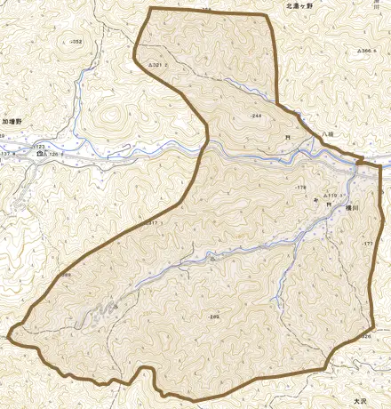 横川とその周辺の地図。町の範囲を重ねている