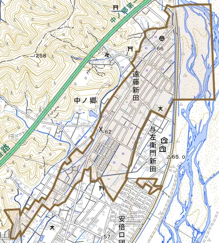 遠藤新田とその周辺の地図。町の範囲を重ねている