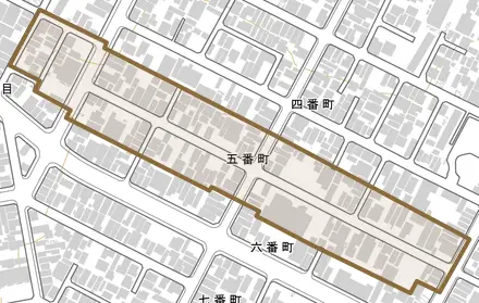 五番町とその周辺の地図。町の範囲を重ねている