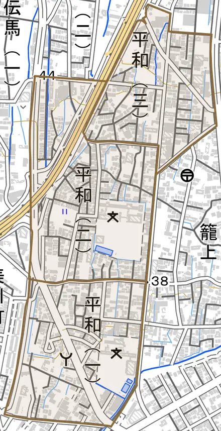平和とその周辺の地図。町の範囲を重ねている