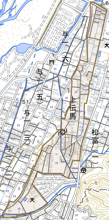 上伝馬とその周辺の地図。町の範囲を重ねている