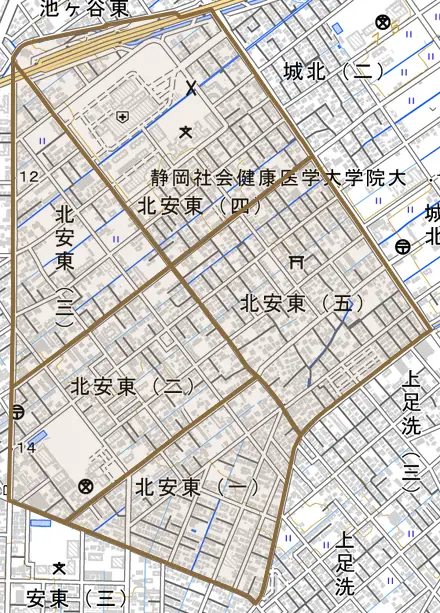 北安東とその周辺の地図。町の範囲を重ねている