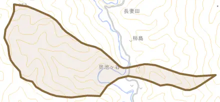 奥池ヶ谷とその周辺の地図。町の範囲を重ねている