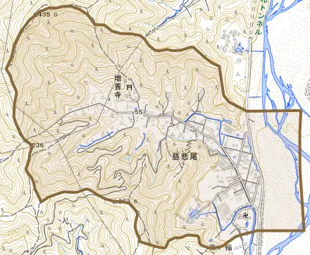 慈悲尾とその周辺の地図。町の範囲を重ねている