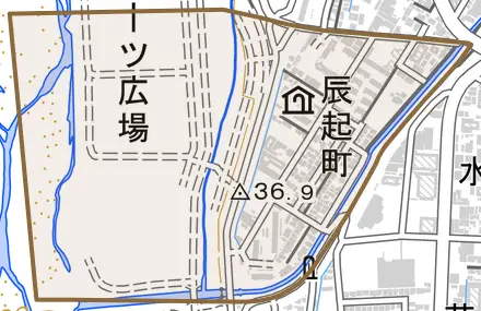 辰起町とその周辺の地図。町の範囲を重ねている