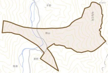 横山とその周辺の地図。町の範囲を重ねている