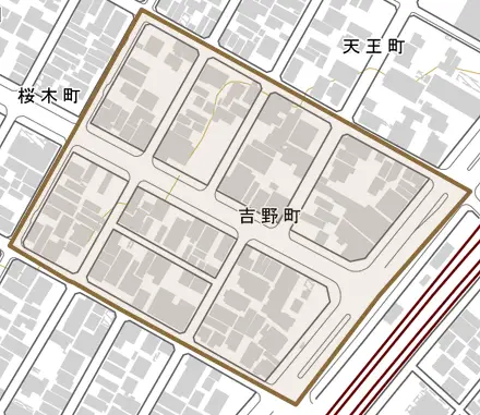 吉野町とその周辺の地図。町の範囲を重ねている