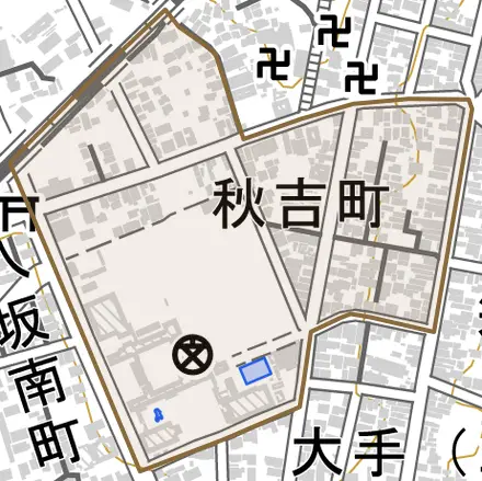 秋吉町とその周辺の地図。町の範囲を重ねている