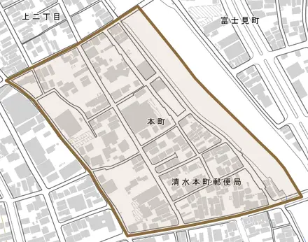 本町とその周辺の地図。町の範囲を重ねている