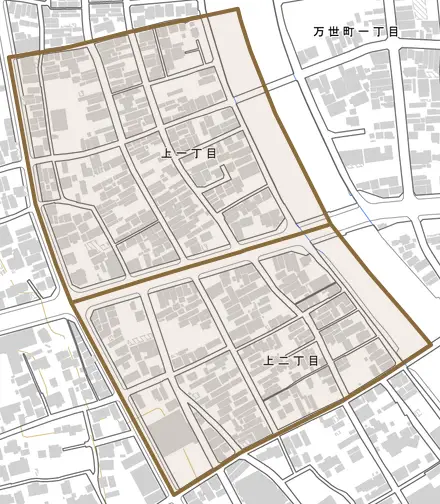 上とその周辺の地図。町の範囲を重ねている