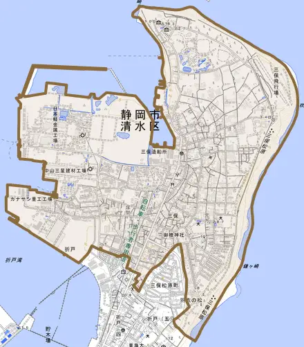 三保とその周辺の地図。町の範囲を重ねている