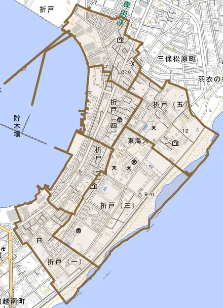 折戸とその周辺の地図。町の範囲を重ねている