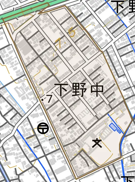 下野中とその周辺の地図。町の範囲を重ねている