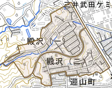 殿沢とその周辺の地図。町の範囲を重ねている