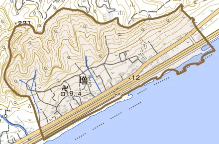 増とその周辺の地図。町の範囲を重ねている