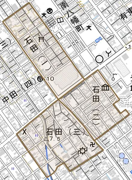 石田とその周辺の地図。町の範囲を重ねている