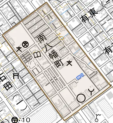 南八幡町とその周辺の地図。町の範囲を重ねている