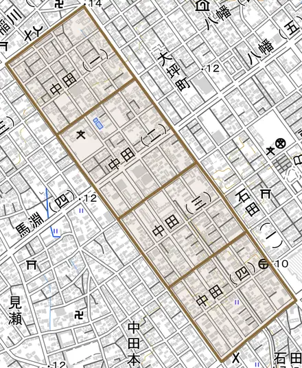 中田とその周辺の地図。町の範囲を重ねている