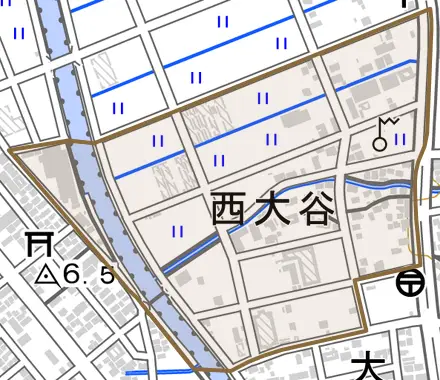 西大谷とその周辺の地図。町の範囲を重ねている