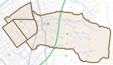 小鹿とその周辺の地図。町の範囲を重ねている