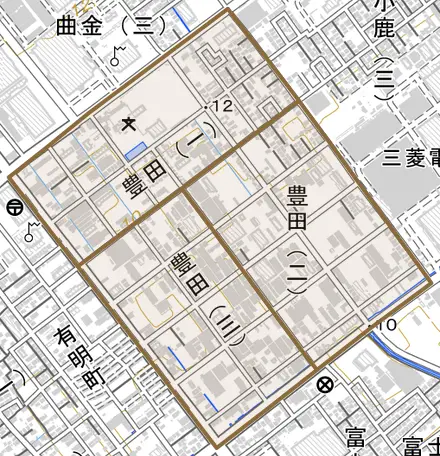 豊田とその周辺の地図。町の範囲を重ねている