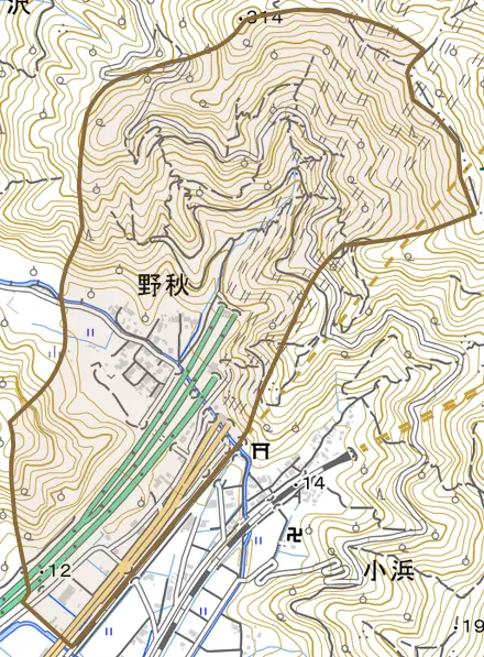 野秋とその周辺の地図。町の範囲を重ねている