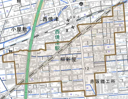 柳新屋とその周辺の地図。町の範囲を重ねている