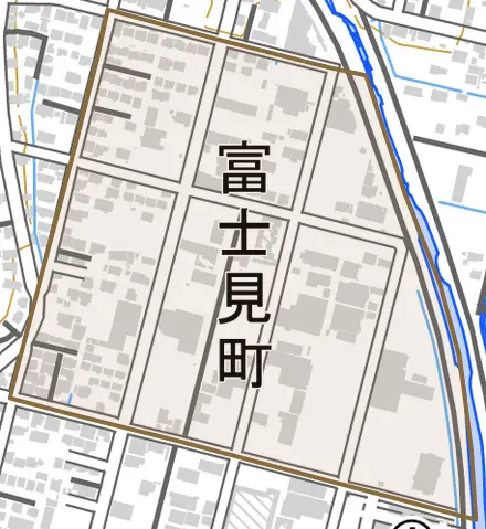 富士見町とその周辺の地図。町の範囲を重ねている