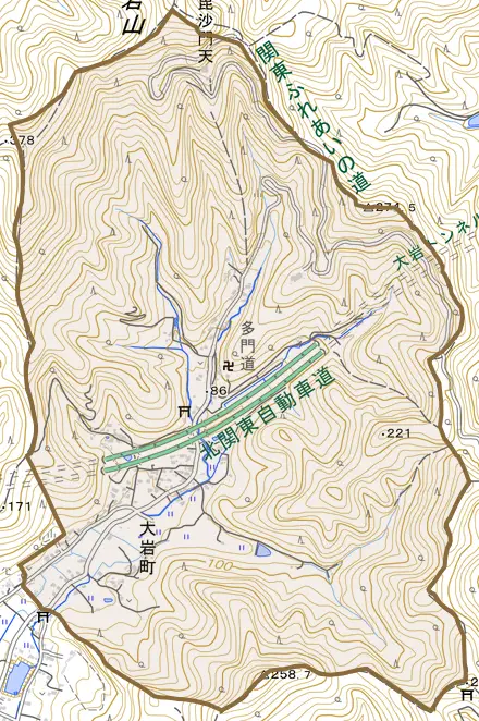 大岩町とその周辺の地図。町の範囲を重ねている