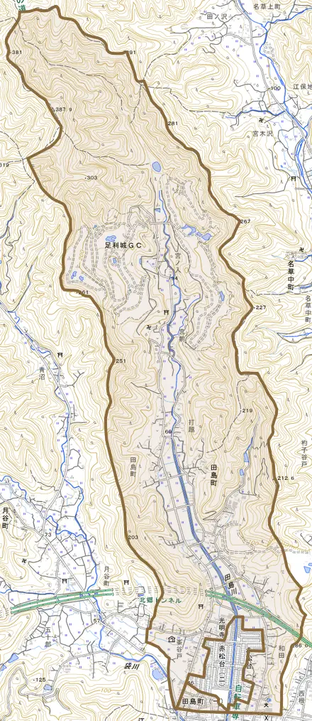 田島町とその周辺の地図。町の範囲を重ねている