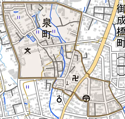 泉町とその周辺の地図。町の範囲を重ねている