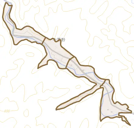 中粟野とその周辺の地図。町の範囲を重ねている